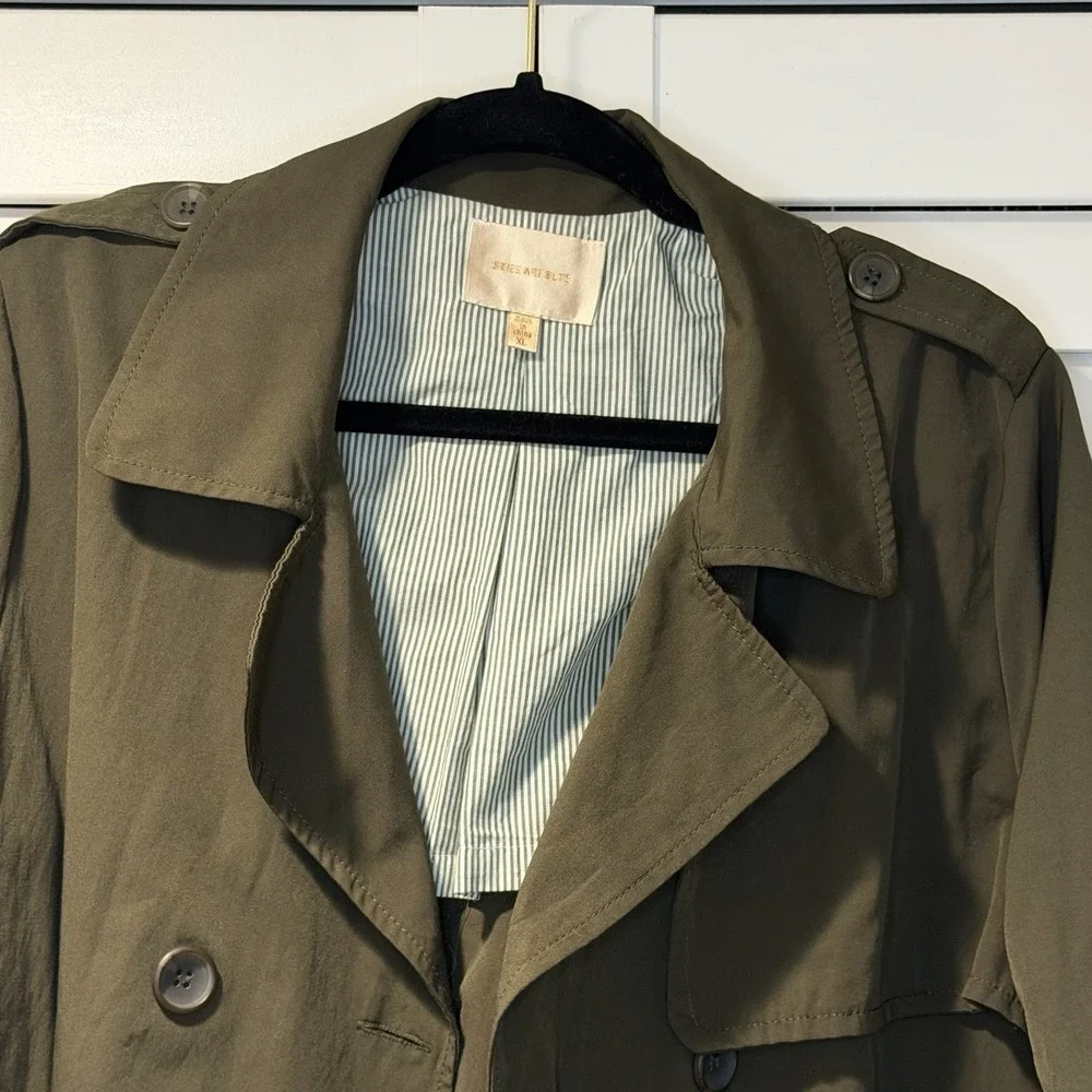 Skies Are‎ Blue Women's Olive Green Trench Jacket Size XL Double Breasted